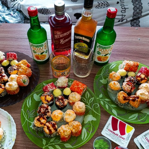 Vermitrall в LOOKY. #vermitrall,#shotontecnopova6,#sushi,#sushiwok,#alcohol,#party,#homeparty,#deliciousfood,#kolpino,#sushifood,#subscribe,#followme,#сушиwok,#суши,#домашняявечеринка,#взаимнаяподписка,#подпишись. Home party 🎉🎉🎉
.
...