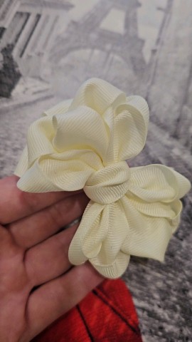 Александра в LOOKY. #handmade,#cutenessoverload#бантики#резиночки#ручнаяработа. Бантики ручной работ...