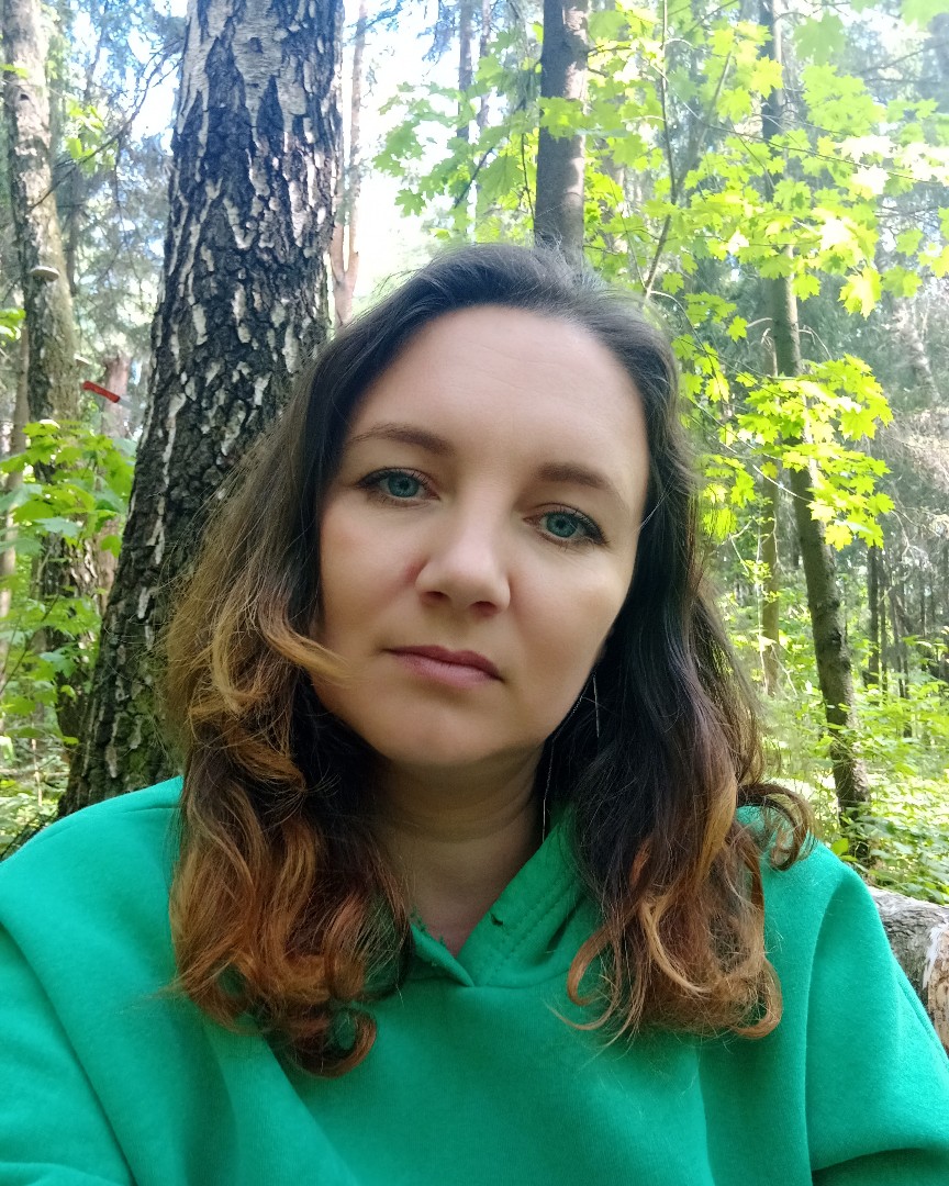 Вчера ходили на шашлыки. У нас была годовщина свадьбы, поэтому был выходной. 





#30днейежедневногоконтента#деньтретий#годовщина#семья#намгод#любовь#муж#жена#шашлыки#лес#природа