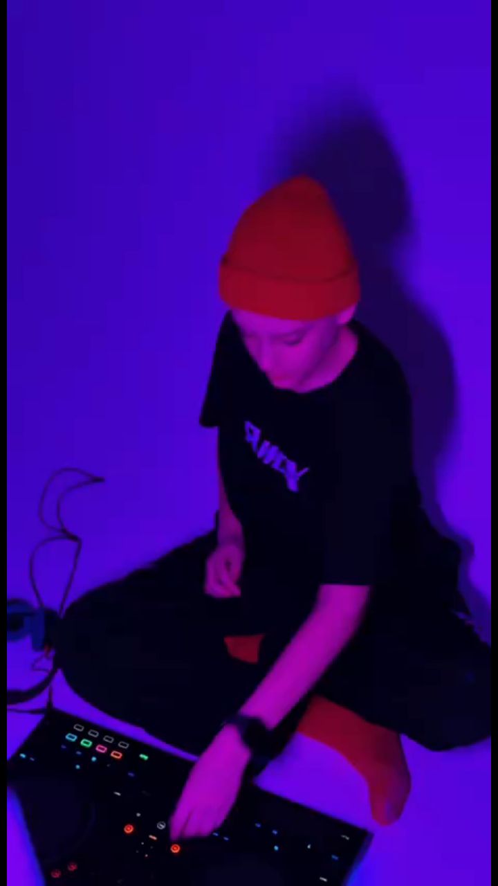LOOKY_YAMIX в LOOKY. . Я ЯМИКС!