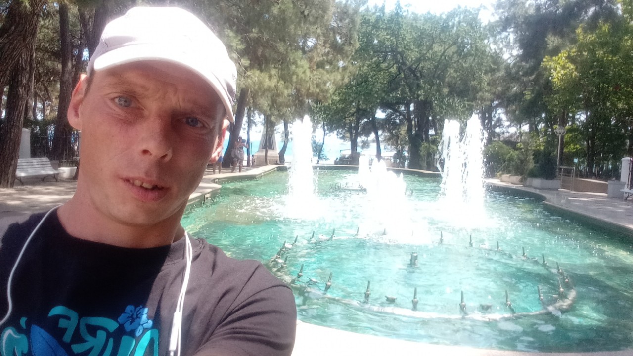 Илья в LOOKY. . 