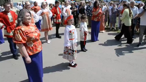 sokolovaelena264 в LOOKY. . С праздником!
С ДНЁМ...