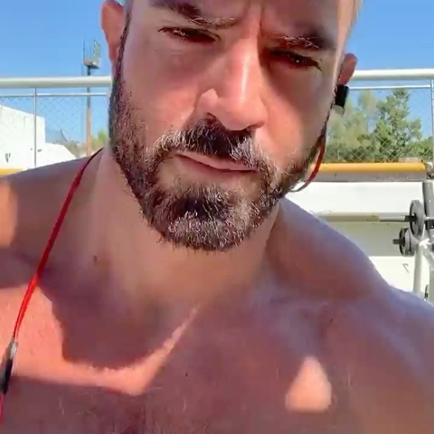 Александр в LOOKY. . 😊🌴👋