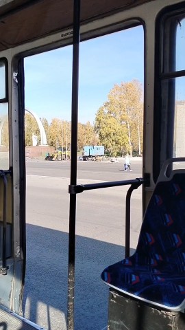 Андрей Березников в LOOKY. #Кимпиндя,#КТМ8,#71608КМ,#Новокузнецк,#МТТП,#МТТПНГО,#Трамвай,#Врек,#Вреках. #Кимпиндя #КТМ8 #716...