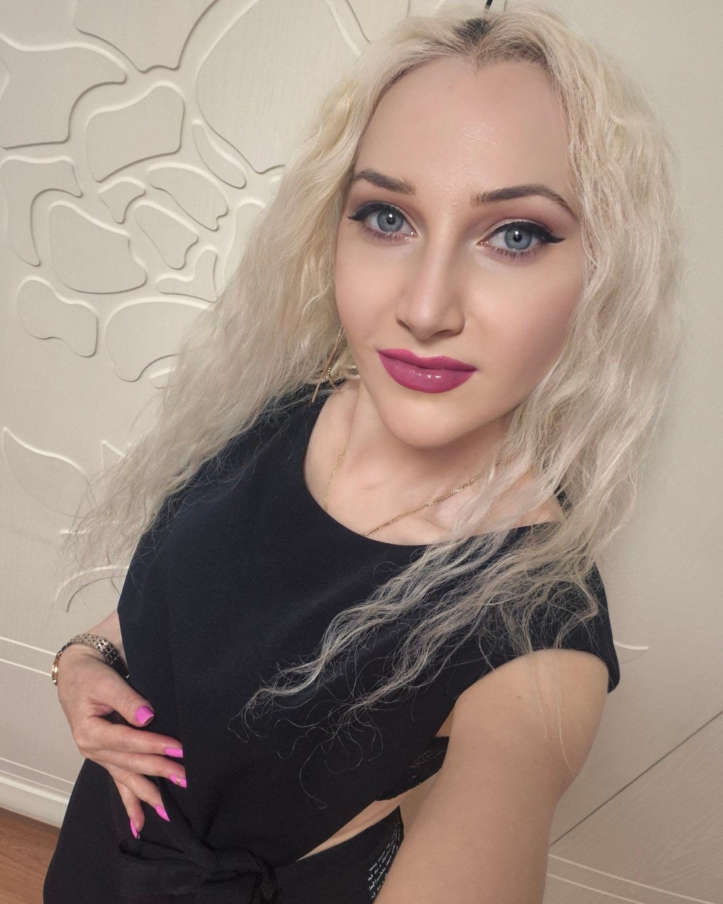Naira Avt в LOOKY — публикация