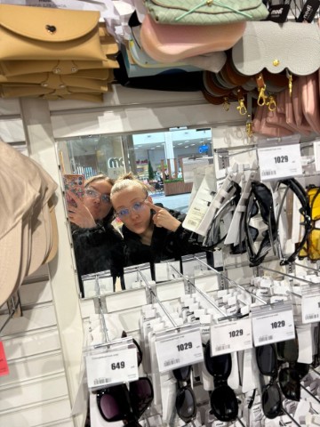 Mari в LOOKY. . 📸✨🤍 
Начнем с прос...