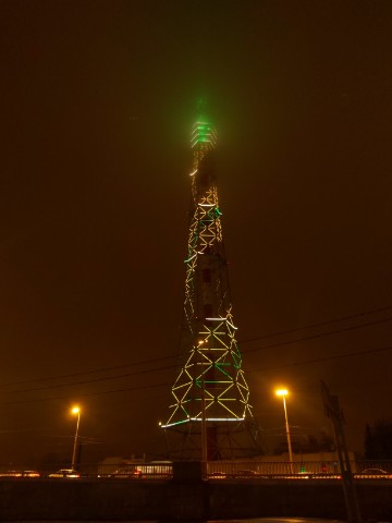 ХАнна в LOOKY. #чапыгинскаябашня,#телебашня. Туманная змея упирае...