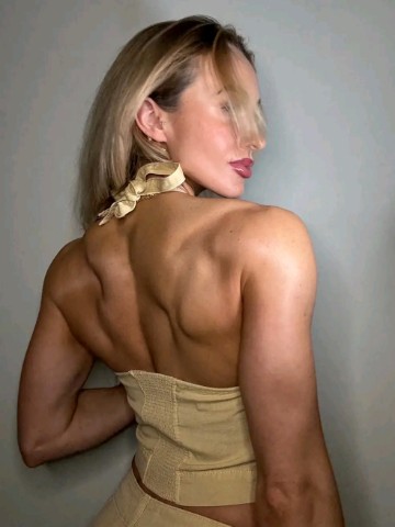 Looky_1677508575012 в LOOKY. . На тебя похож твой В...