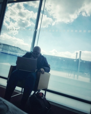 -DEN- в LOOKY. #париж,#парижанка,#paris,#france,#airport,#шарльдеголль. Парижанка на удаленк...