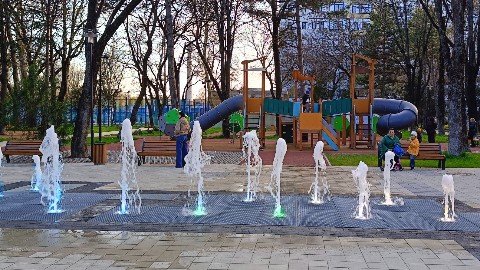 Yu Sifeng в LOOKY. . Симферопольский Детс...