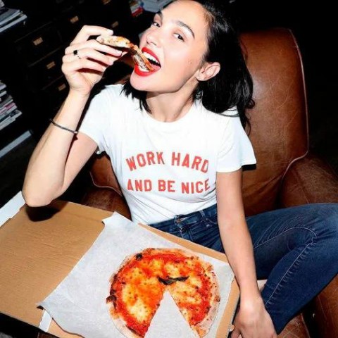 Natacow в LOOKY. . 🍩Читмил на ПП🍩

😍...