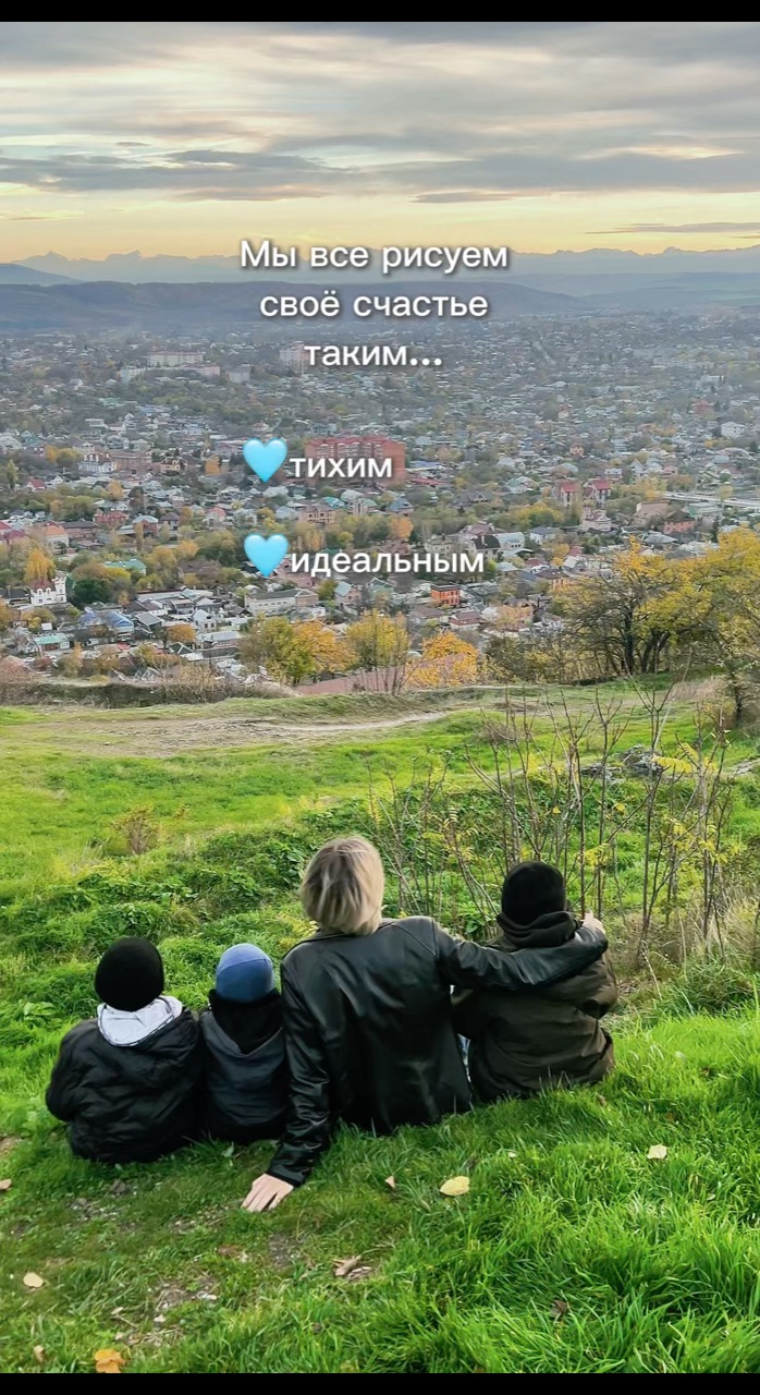 Натали Васильева в LOOKY. . 