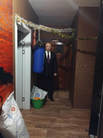 Okak_Иван в LOOKY. . У меня Путин Дома 😐