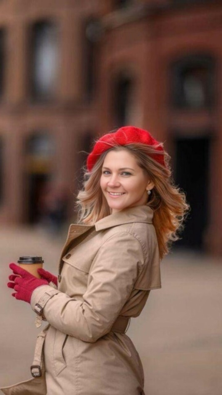 Looky_1695462613051 in LOOKY. . Художница прям