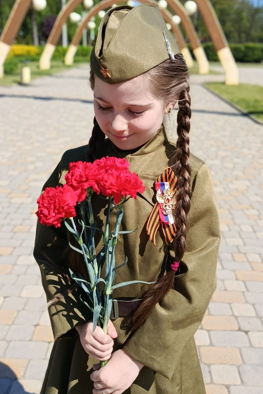 С Днём Победы 🙏❤️ 
Мирного неба над головой 
[#деньпобеды ](деньпобеды)[#спасибодедузапобеду ](спасибодедузапобеду)[#мыпомниммыгордимся ](мыпомниммыгордимся)