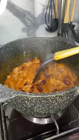 vkysno___prosto в LOOKY. #блюдаизмяса,#вкусныерецепты,#простыерецепты,#кулинария,#чтоприготовить,#готовимвместе,#домашняяеда,#рецепты,#ппшка,#ппрецепты,#фудблог,#блогоеде,#еданаLOOKY,#LOOKYеда. ГОВЯДИНА С ФАСОЛЬЮ.
...