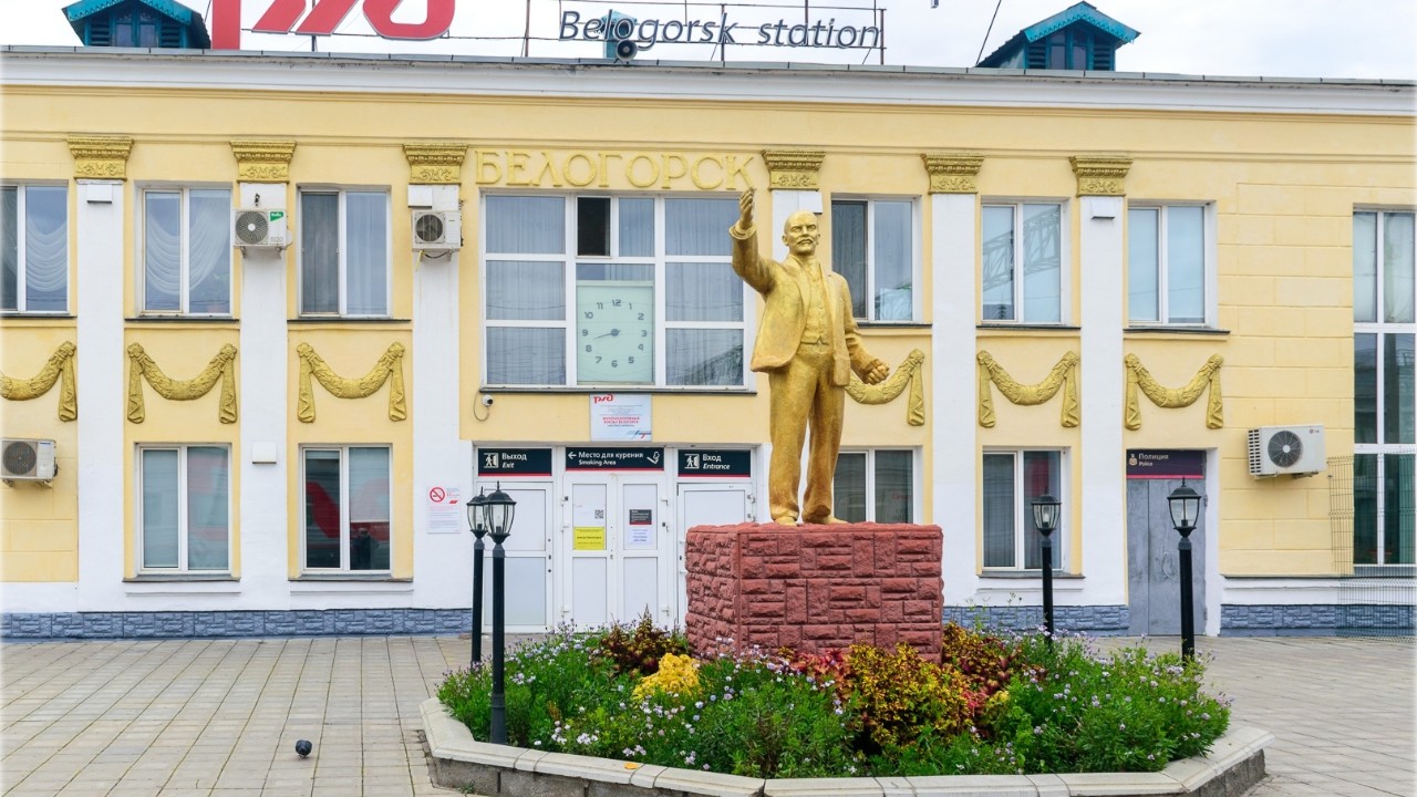 Станция Белогорск
Забайкальская ЖД .

#жд #железнаядорога #забжд #транссиб #Белогорск #амурскаяобласть #станция #чугунка