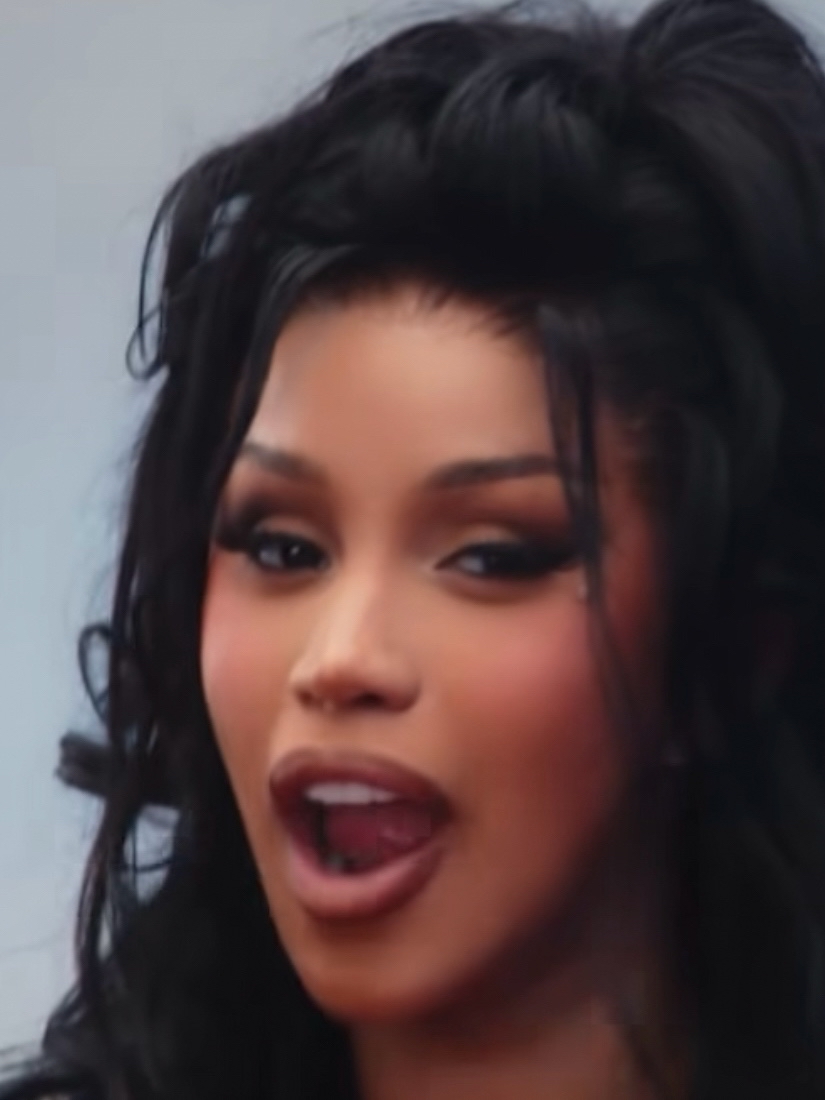 Cardi B в LOOKY — фото 2
