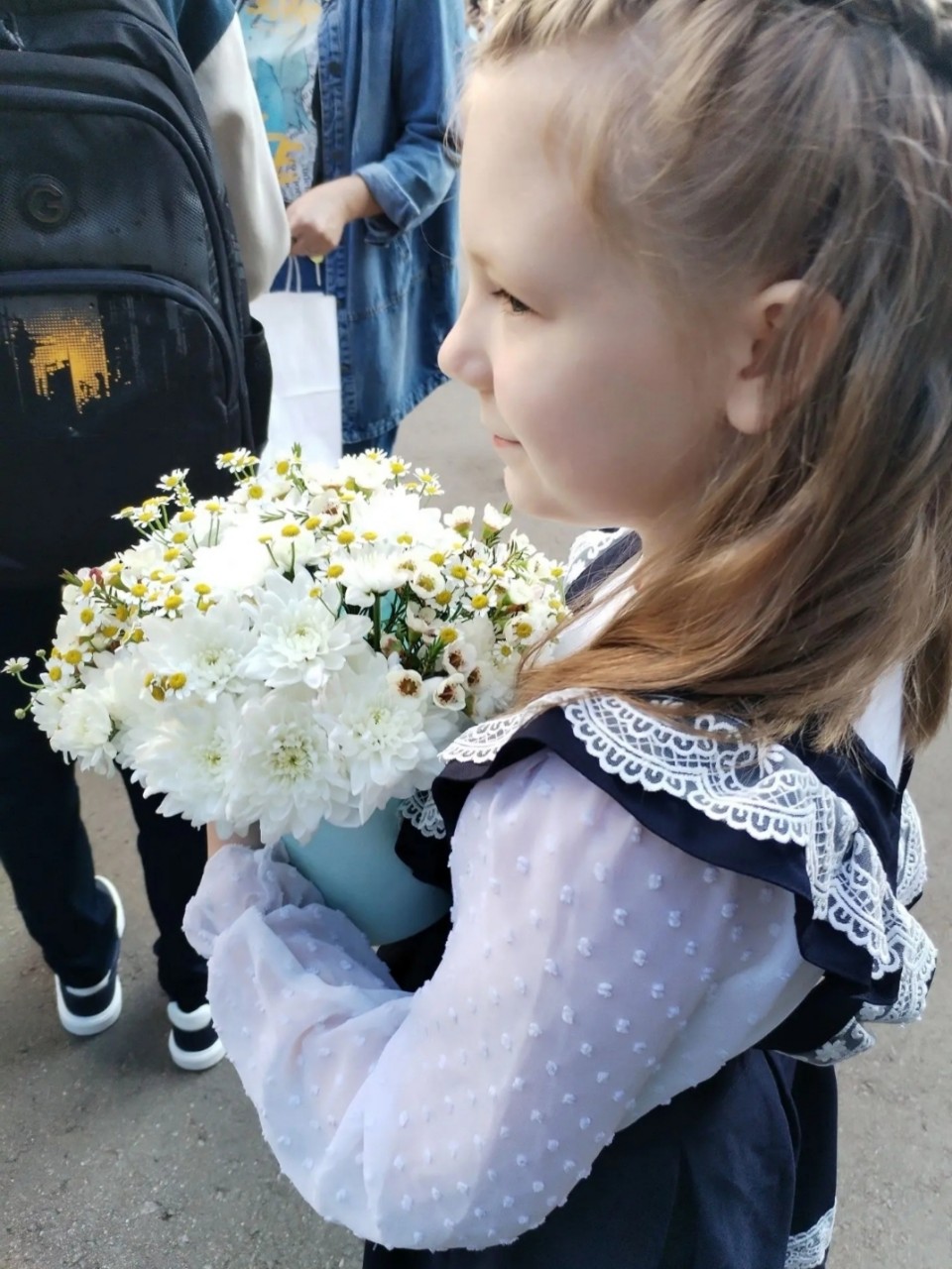 dobrochudik в LOOKY — Сегодня в школу, во 2 класс идет самый младший участник прое