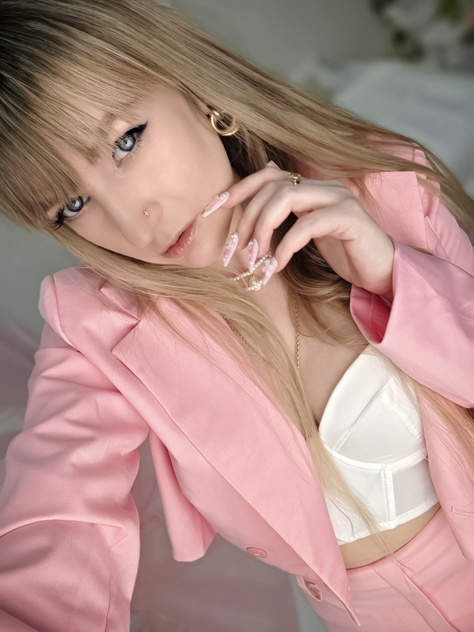 Liza_Liss в LOOKY. #8марта. Мур 🎀
Фотосессия с ...