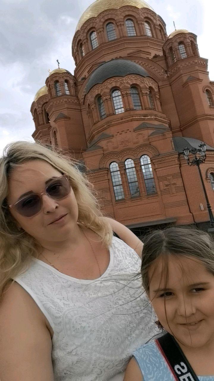 Алёна Жукова в LOOKY. #Батюшкаблагословил,#новыепланы. #Батюшкаблагословил ...
