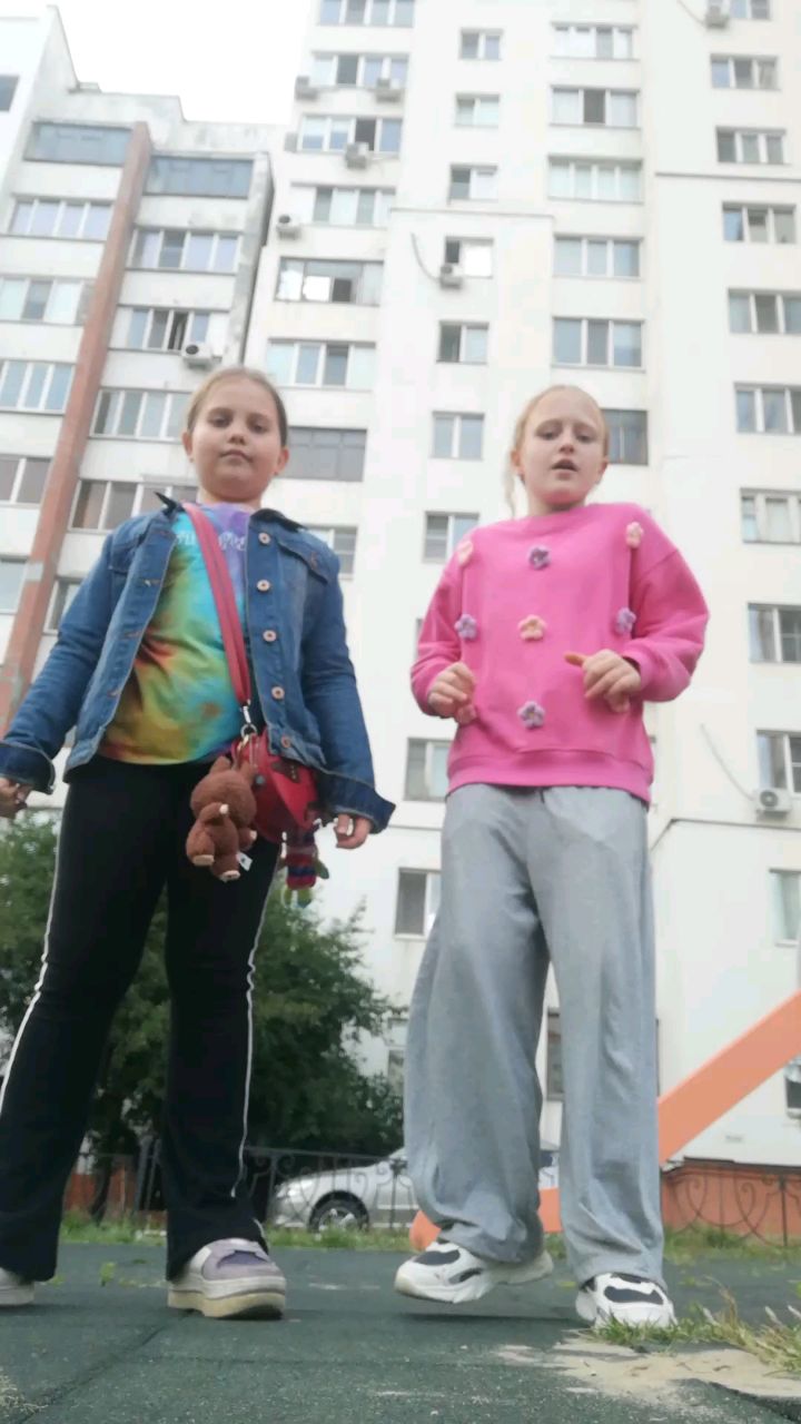  в LOOKY — публикация