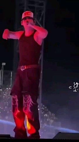 BTS Арми 7 в LOOKY — Ким Техён