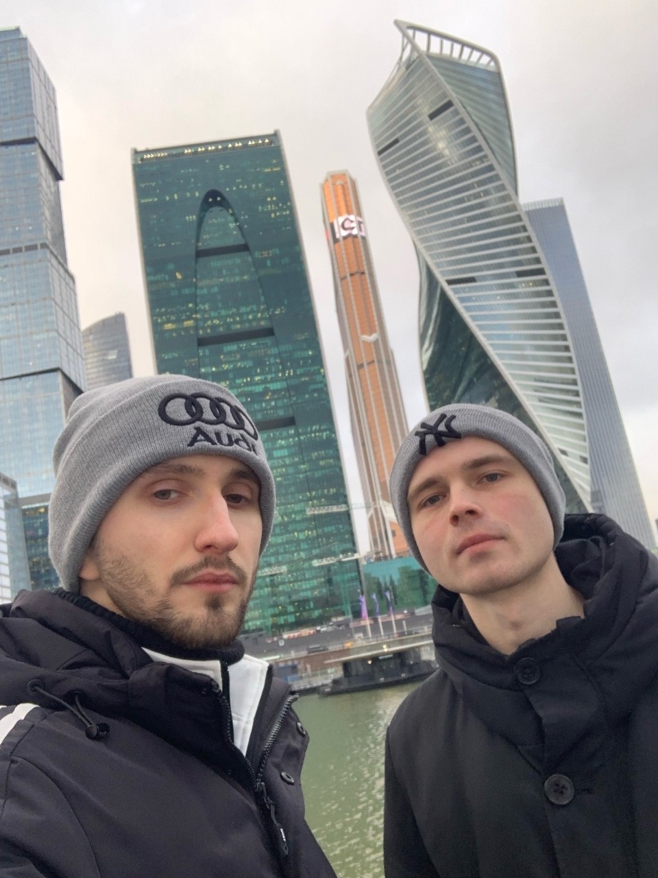  в LOOKY — публикация