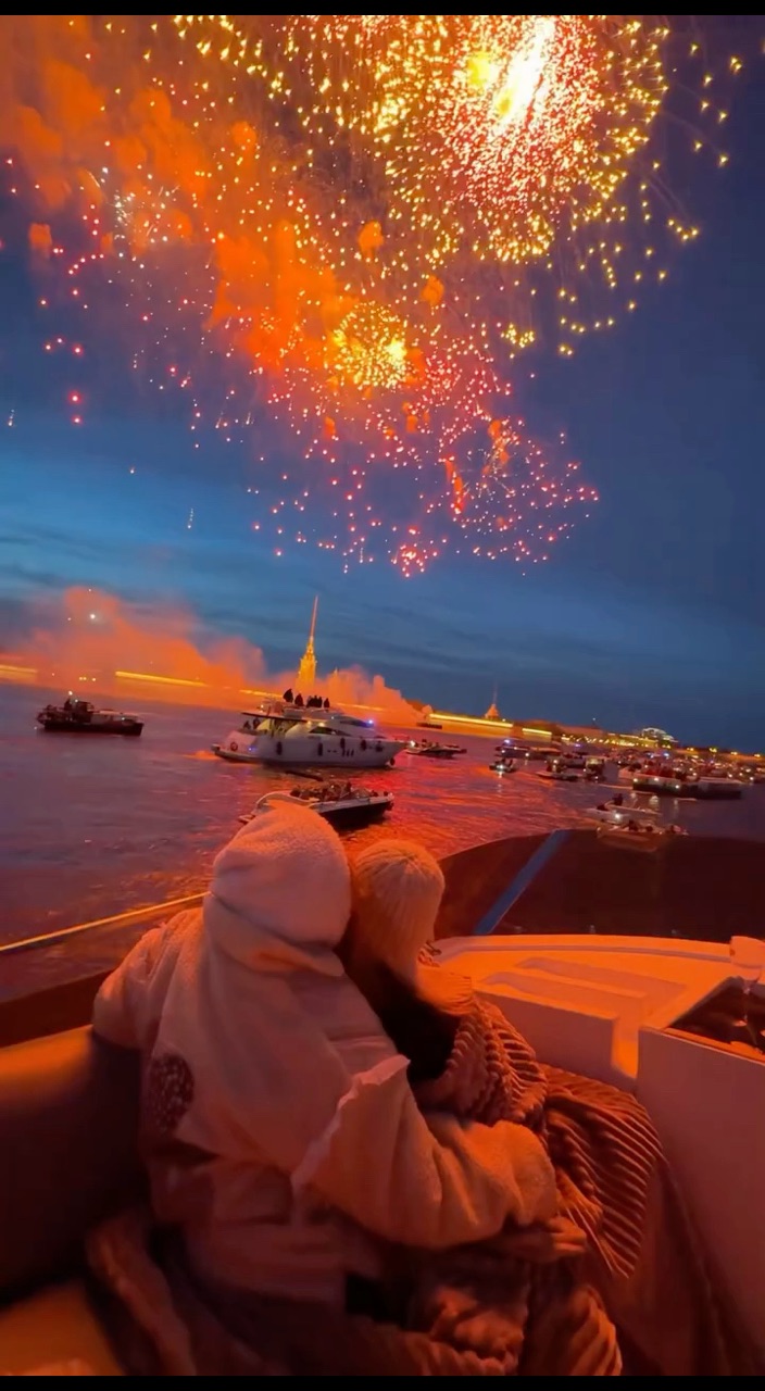 Руслан Темроков в LOOKY. #деньпобеды,#деньпобеды2026. Аренда яхт и катеров...