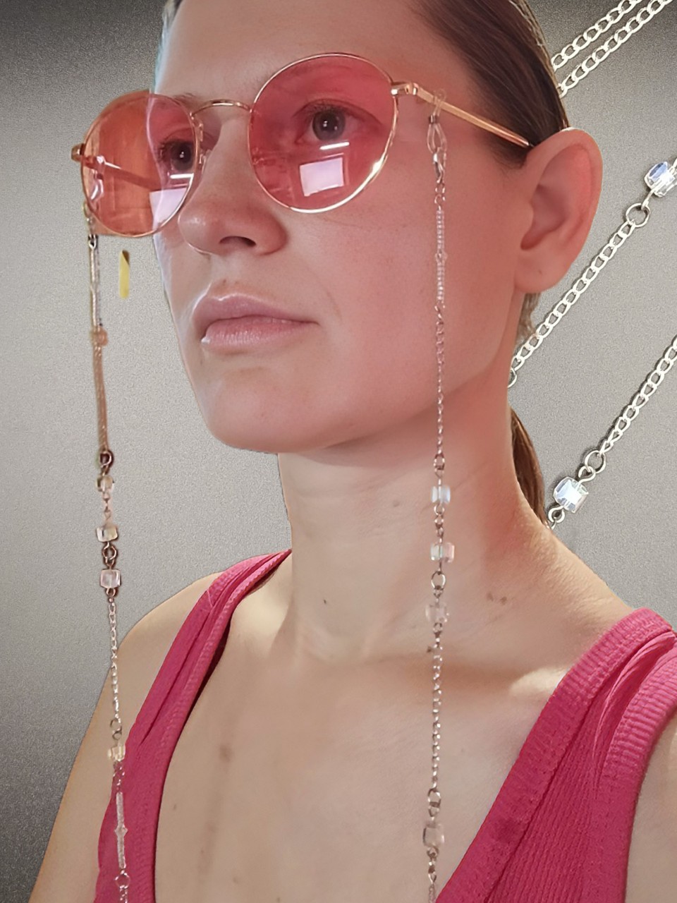 Цепочка держатель для очков уже на OZON https://ozon.ru/t/x6xr6lP