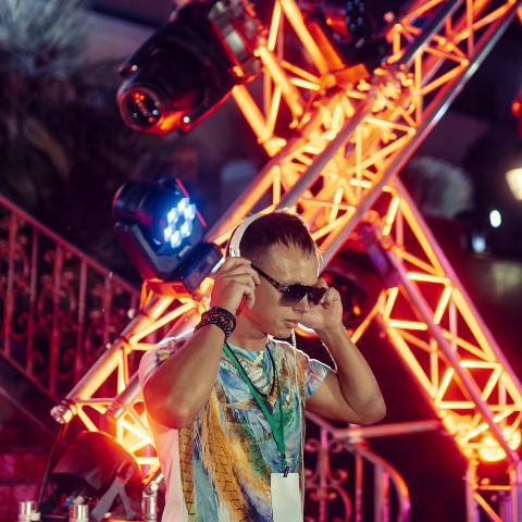 YARYAR в LOOKY. #вечеринка,#музыка,#music,#electronicmusic,#party,#festival,#summer,#house,#techno,#progressive,#tech,#deep. #вечеринка #музыка [...
