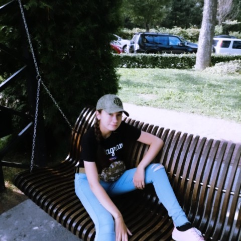 Karina_beloved в LOOKY. . -Что делаете?)
[#loo...