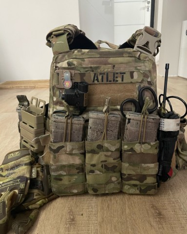 MilitaryCult_ в LOOKY. . Armored [#war ](war)...