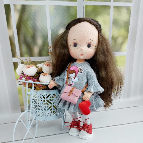 interior_dolls_bn в LOOKY. #сходство,#куколка,#ручнаяработа,#кукланазаказ,#началолета,#утро. Ещё одна портретная ...