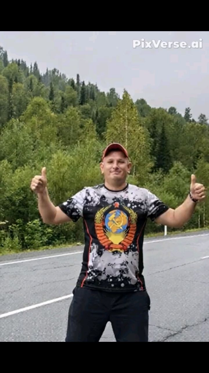 EgorT в LOOKY. #всемдобра,#нейронка. Я, Бэтмен! #всемдобр...