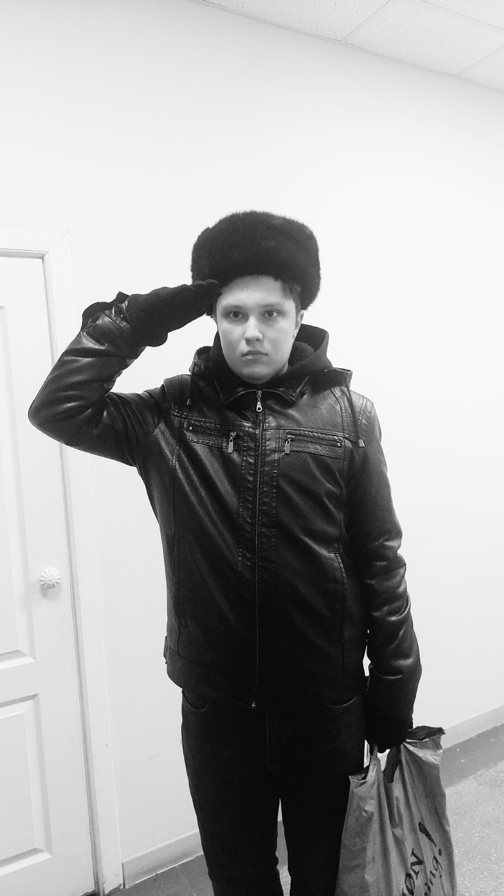 P1OneR в LOOKY — публикация