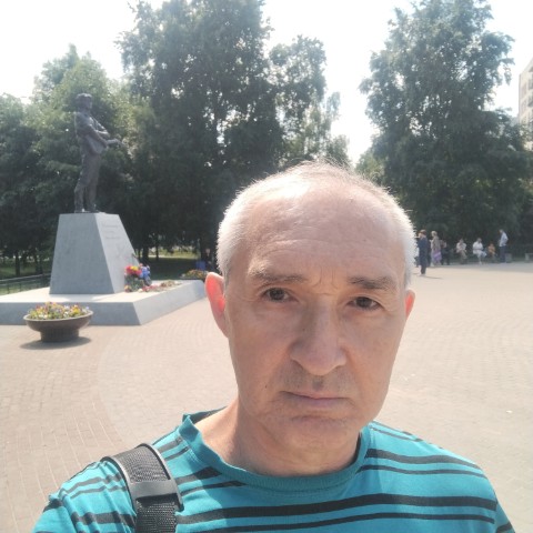 marathasanov148 в LOOKY. . С Днём селфи!