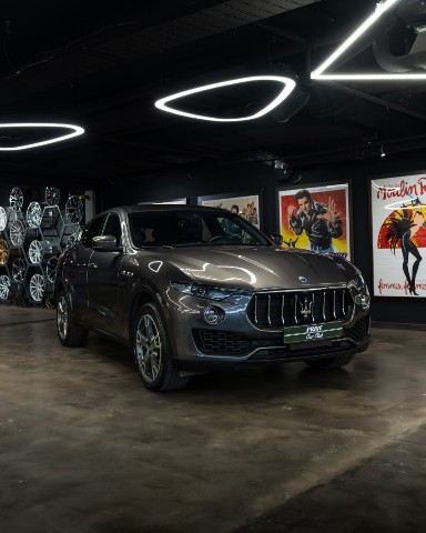 PriveCarClub в LOOKY. . Maserati: Возвращаем...