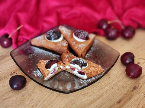shevgenia_desserts в LOOKY. #crepes,#chocolatecrepe,#quickandeasyrecipes,#crepeweek,#homedessert,#foodphoto,#dessertphoto,#l4l,#recipe,#recipeshare,#bakery,#delicious,#breakfastideas,#justtry,#блины,#масленица,#шоколадныеблины,#рецепт,#делюсьрецептом,#фотодесертов,#вкусно,#домашняявыпечка,#десертырецепты,#идеальныйзавтрак,#детилюбят,#хобби,#простойрецепт,#берииделай". Шоколадные блины

Ин...