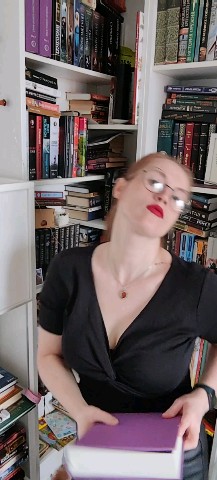 Анастасия в LOOKY. #творчество,#хобби,#душнила. Песню сочинила сама ...