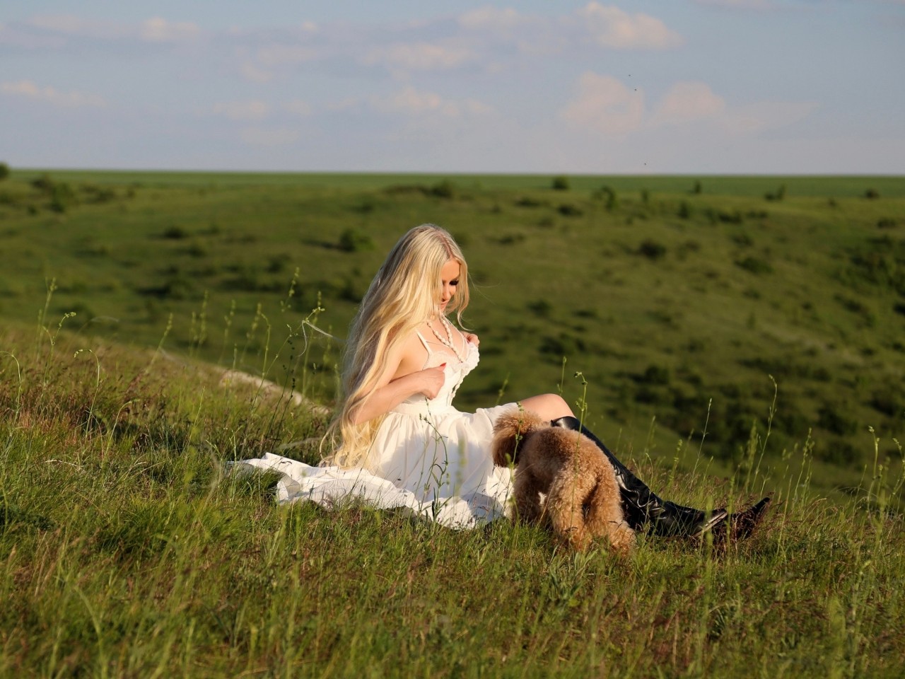 Oksana в LOOKY — Женственность оправдывает себя тем — что на фоне бессознател