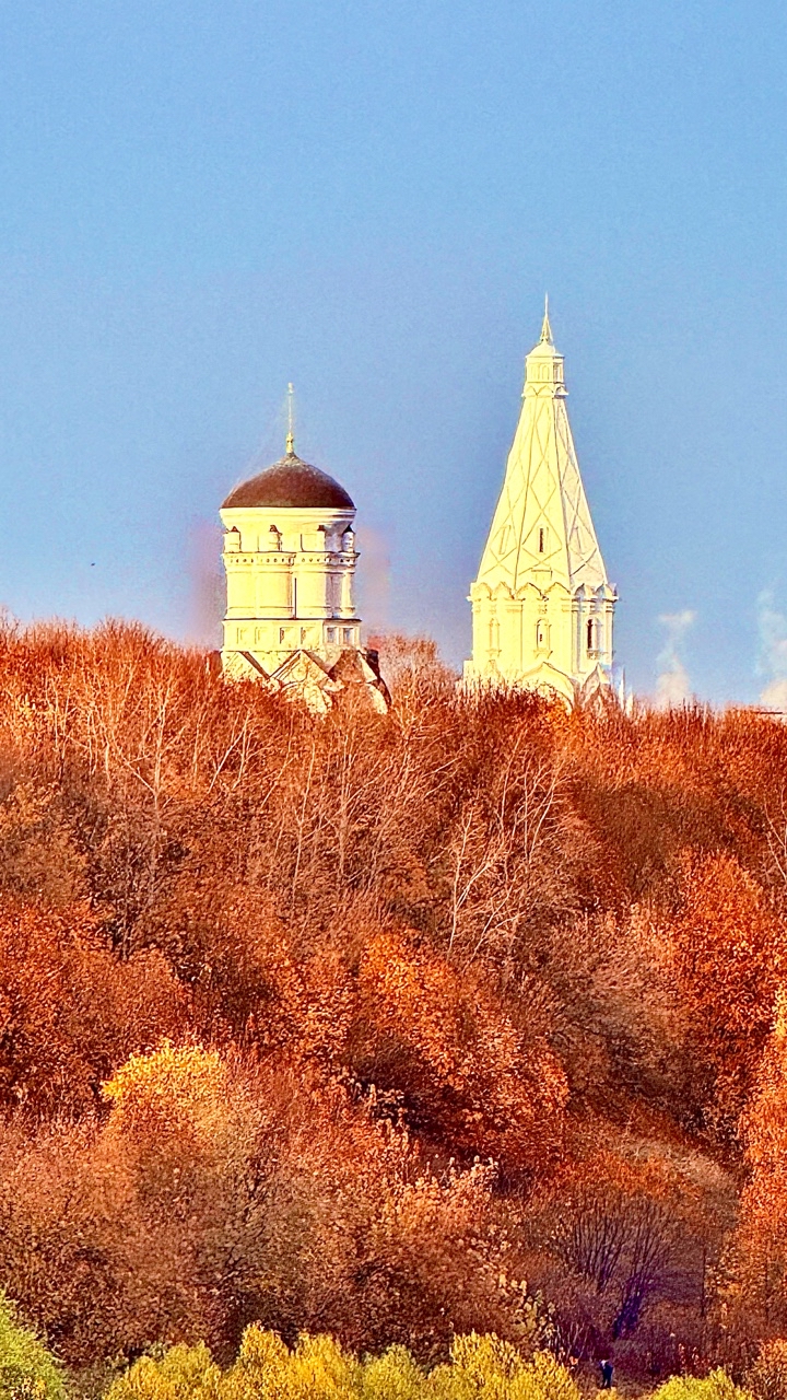 szhurihin в LOOKY — Московские контрасты