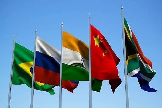 БРИКС BRICS в LOOKY — фото 2