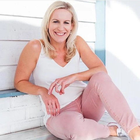 Martha financial freedom в LOOKY. #successfulclients,#investorsclub,#sidehustle,#financialfreedom,#onlineinvestment,#onlinebusiness,#onlineincome. TRADING VIEW.!
Don't...