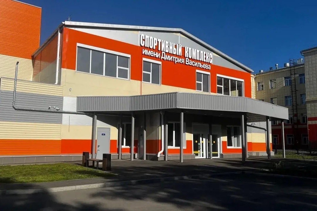 Депутат Антон Горелкин в LOOKY. . В Мариинске открылся...