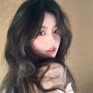 yunaseoulofficial
