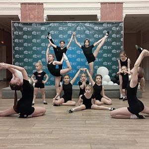 Акроденс Шоу танцы Джуман
