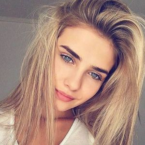 Света