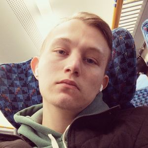 Роман Бунтовских