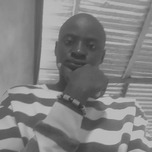 Efe Lucky